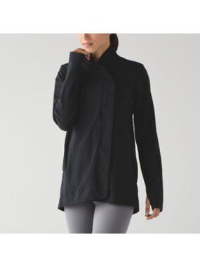 VGC Lululemon Belle Wrap - Black - Size 2